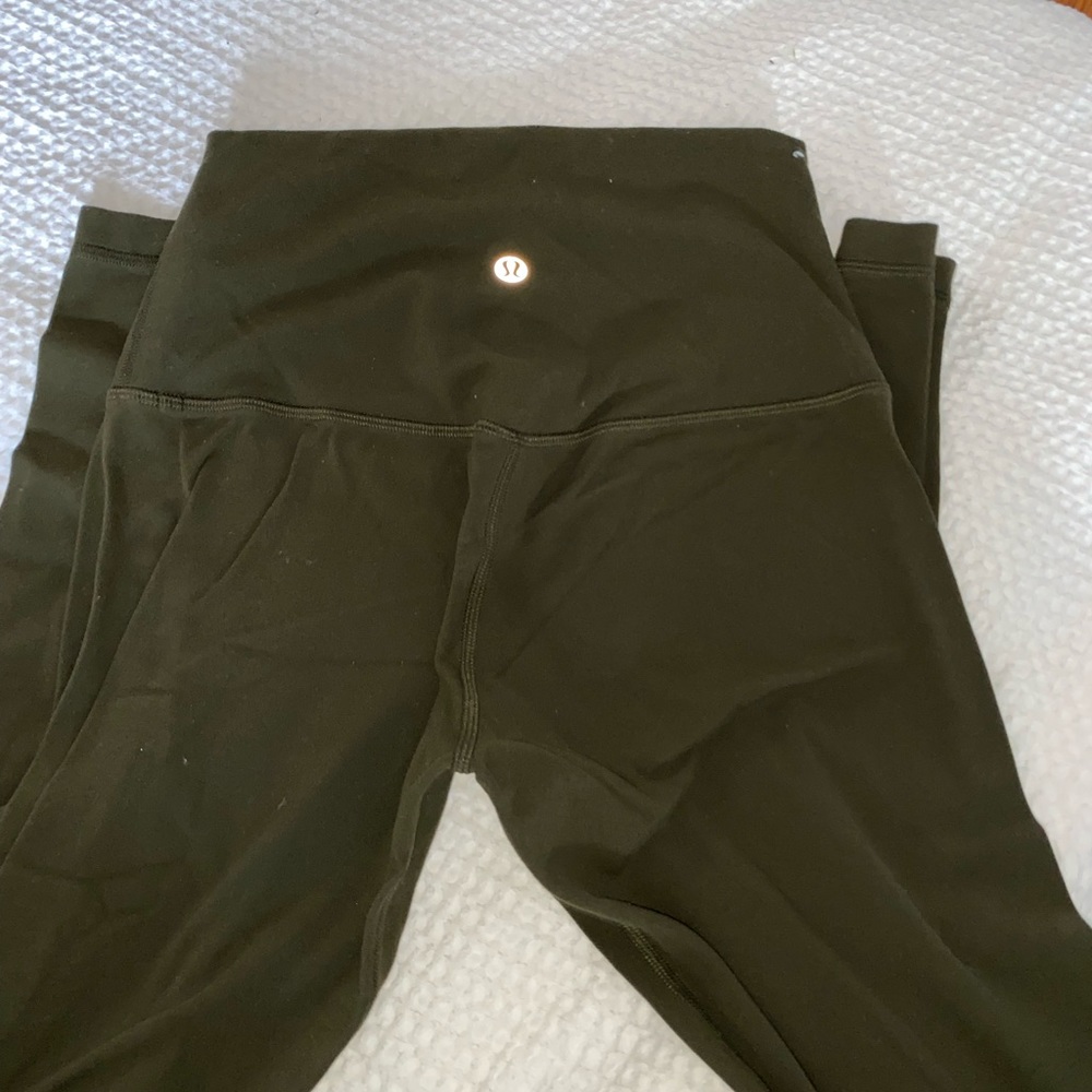 lululemon size 4 align leggings olive green 28”